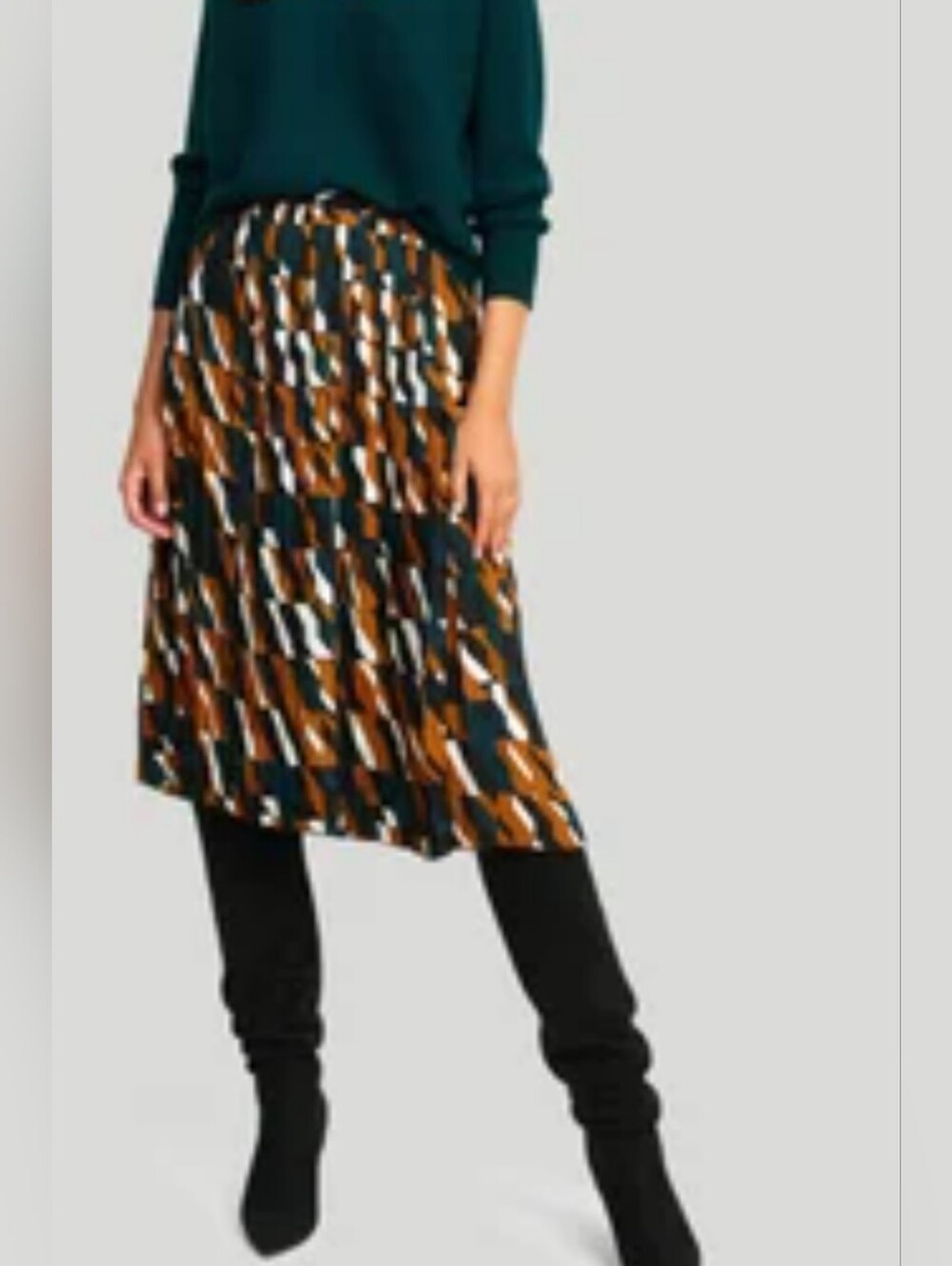 N Touch Pleated Vintage Midi Skirt in Mustard, Olive & Black
